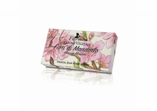 SAPONE VEGETALE Fiori di Mandorlo - Rostlinné mýdlo Mandlové květy 200 g
